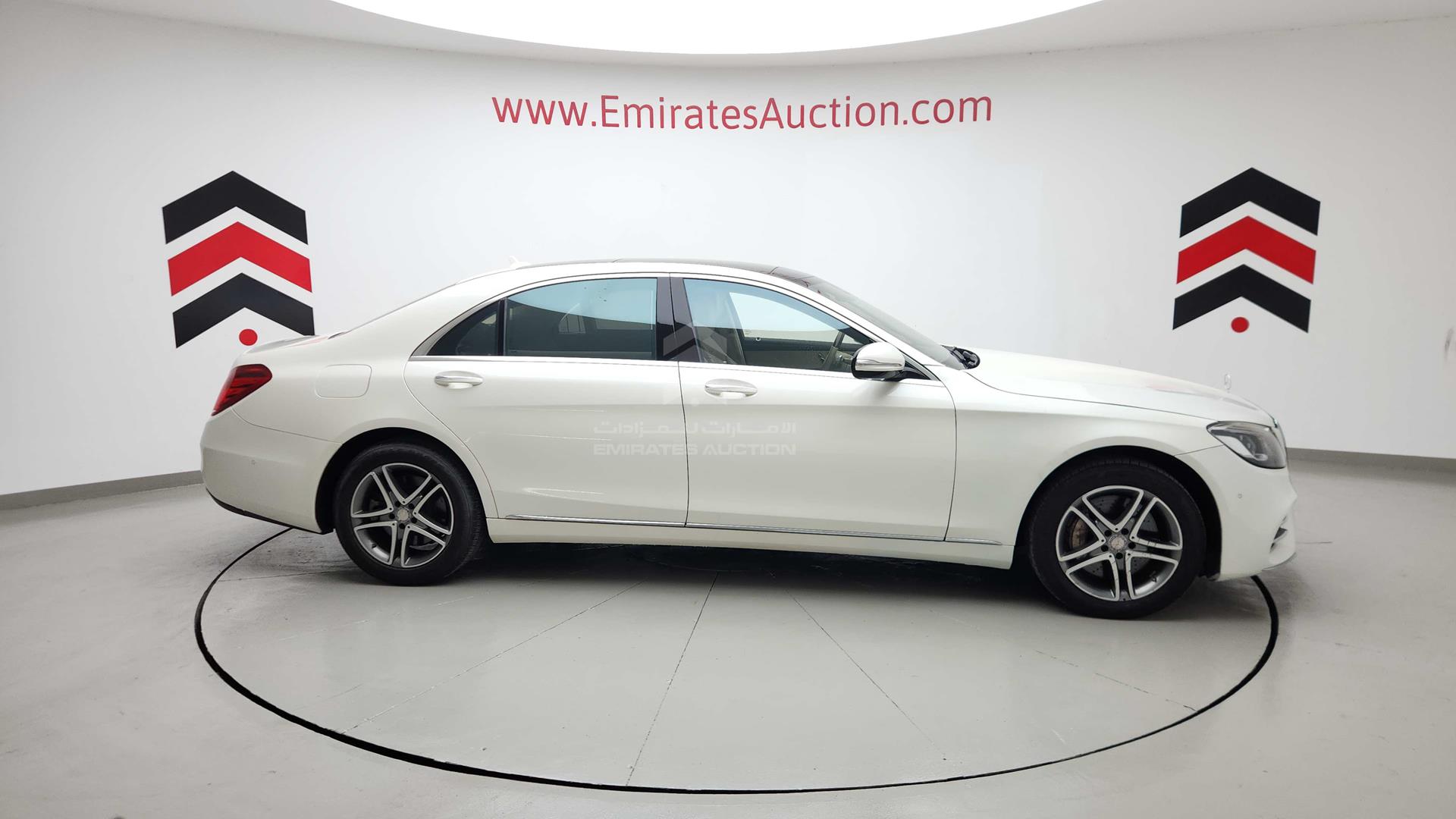 2016 MERCEDES S 550 VIN: WDDUG8FB8GA217973