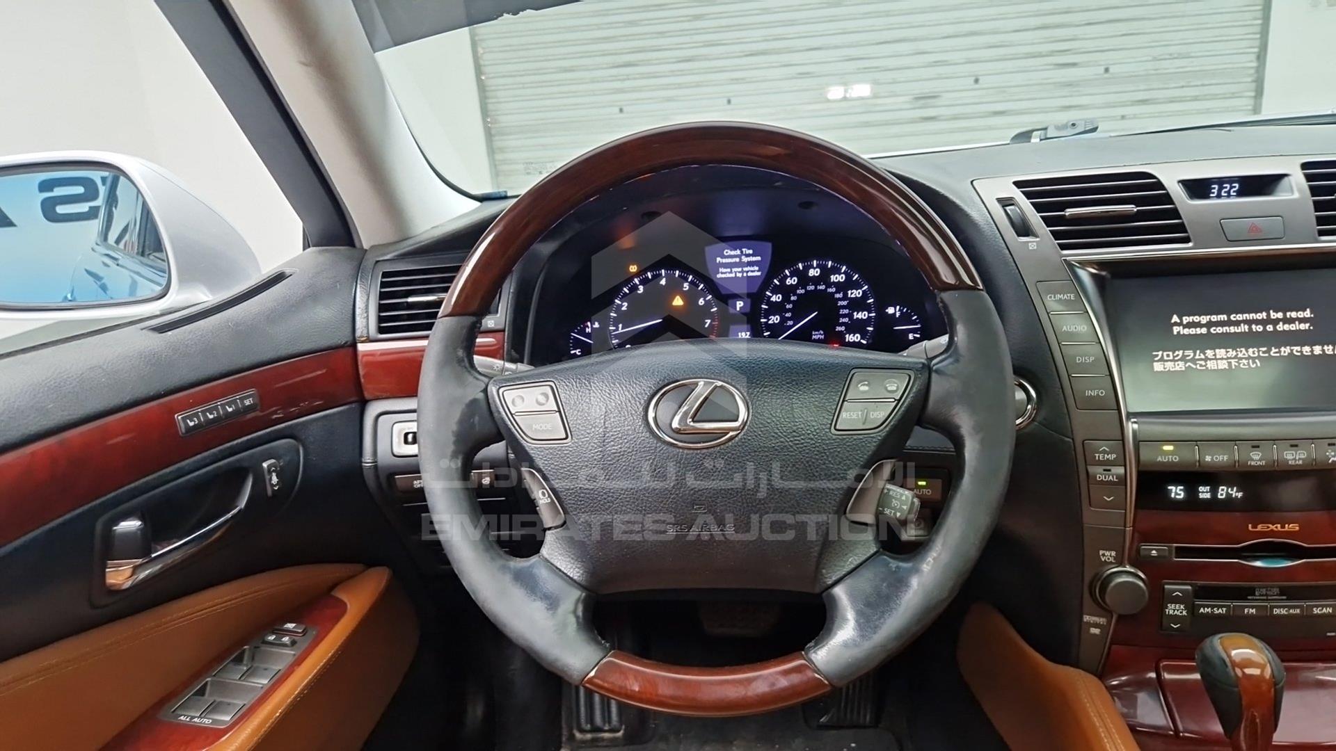 2009 LEXUS LS 460 L VIN: JTHGL46F395033534