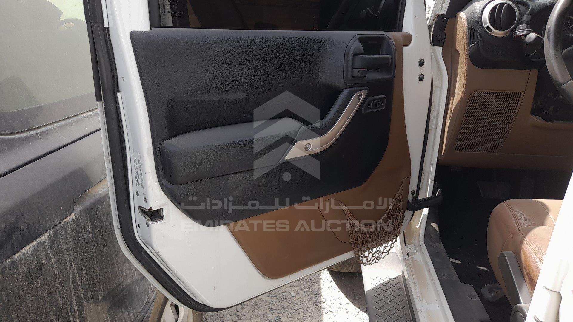 1C4BJWEG5CL131944 - 2012 Jeep Wrangler - #355639