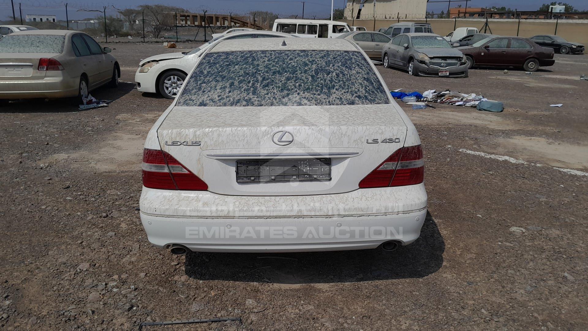 2004 LEXUS LS 430 VIN: JTHBN36F440151886