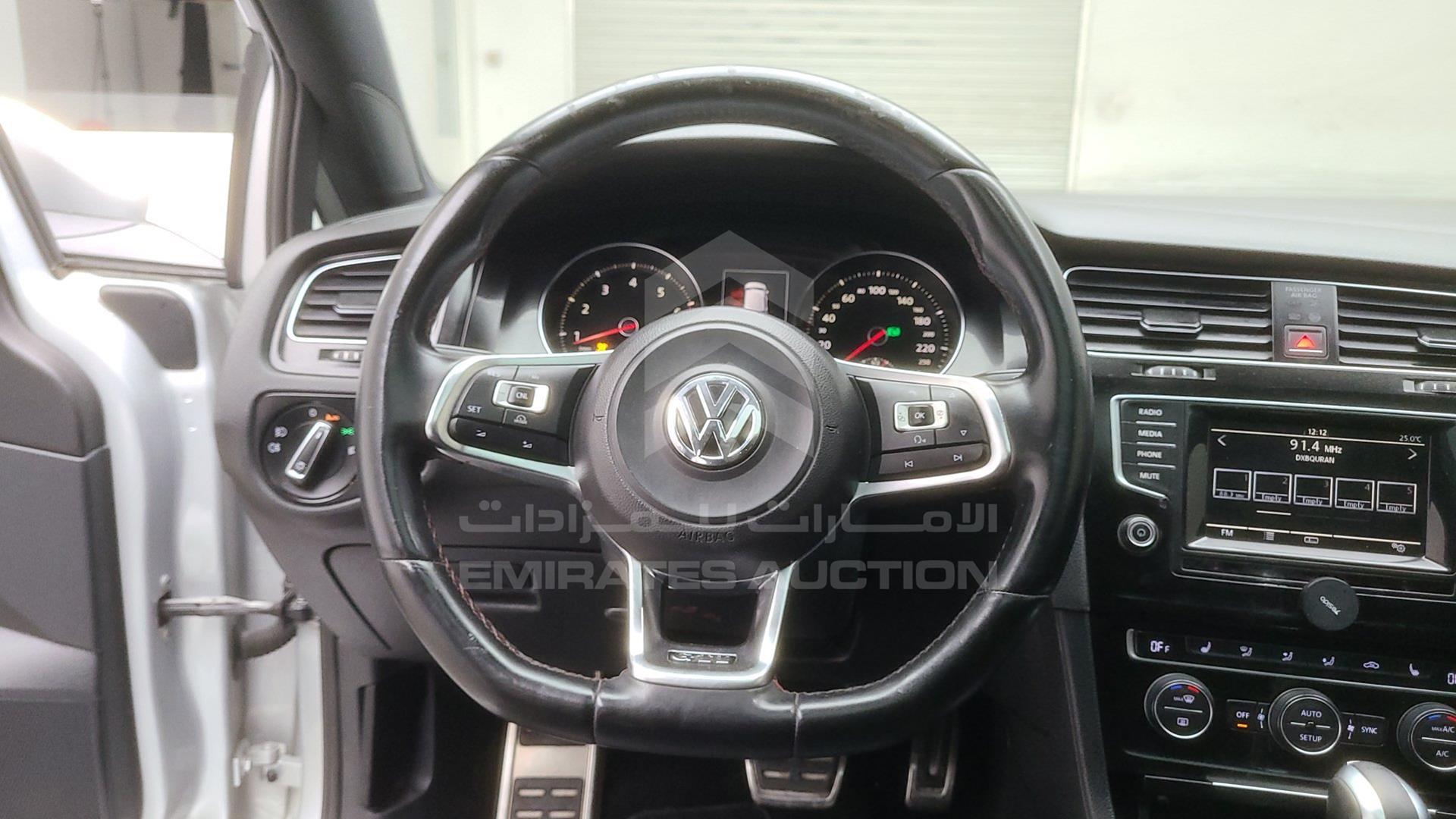 2015 VOLKSWAGEN GOLF GTI VIN: WVWFK2AU1FW000385
