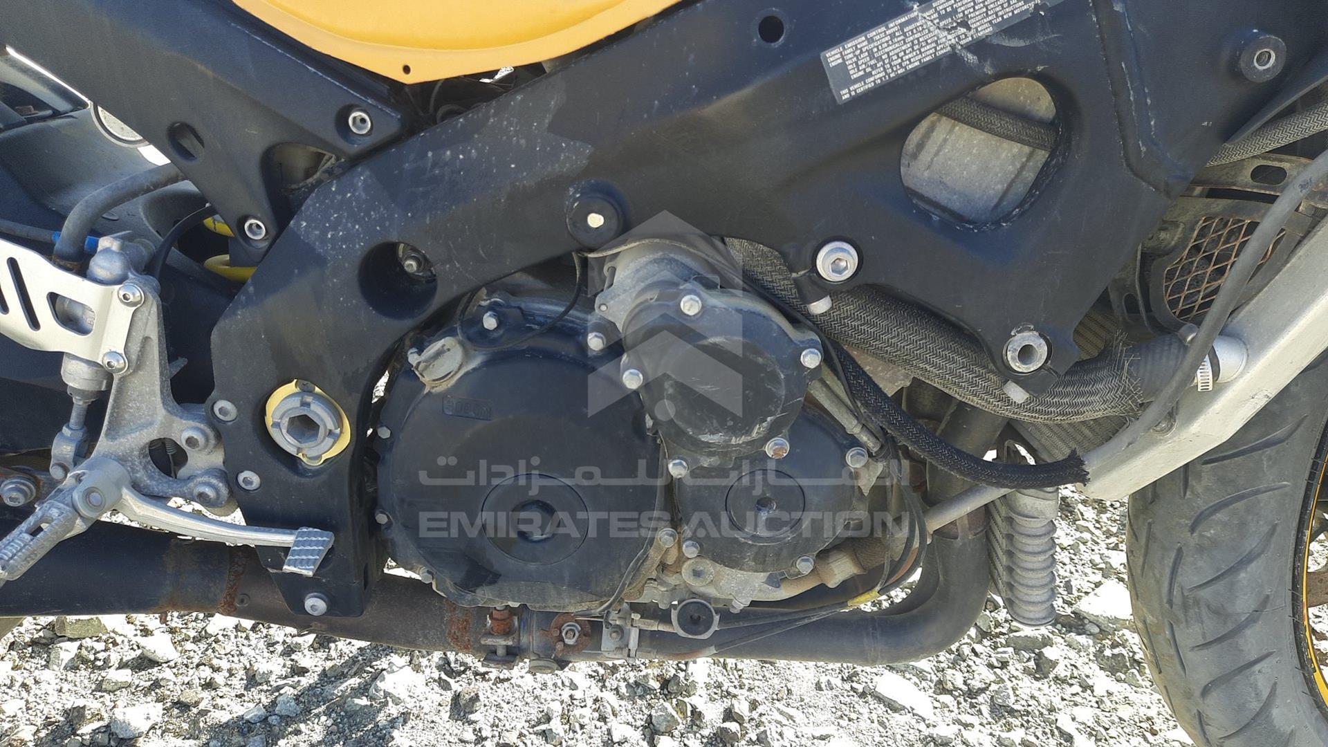 2007 SUZUKI MOTORBIKE VIN: JS1GT77A372108635