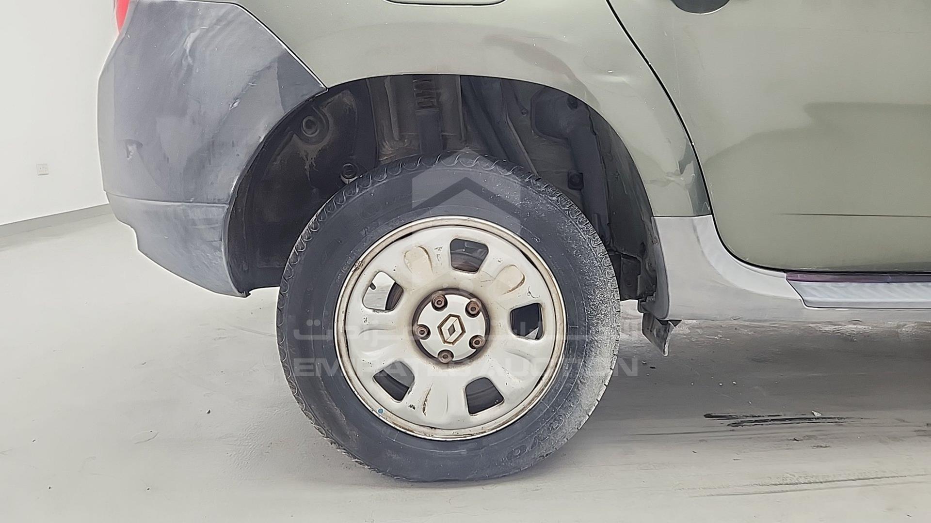 2015 RENAULT DUSTER VIN: VF1HSRCA5FA511923