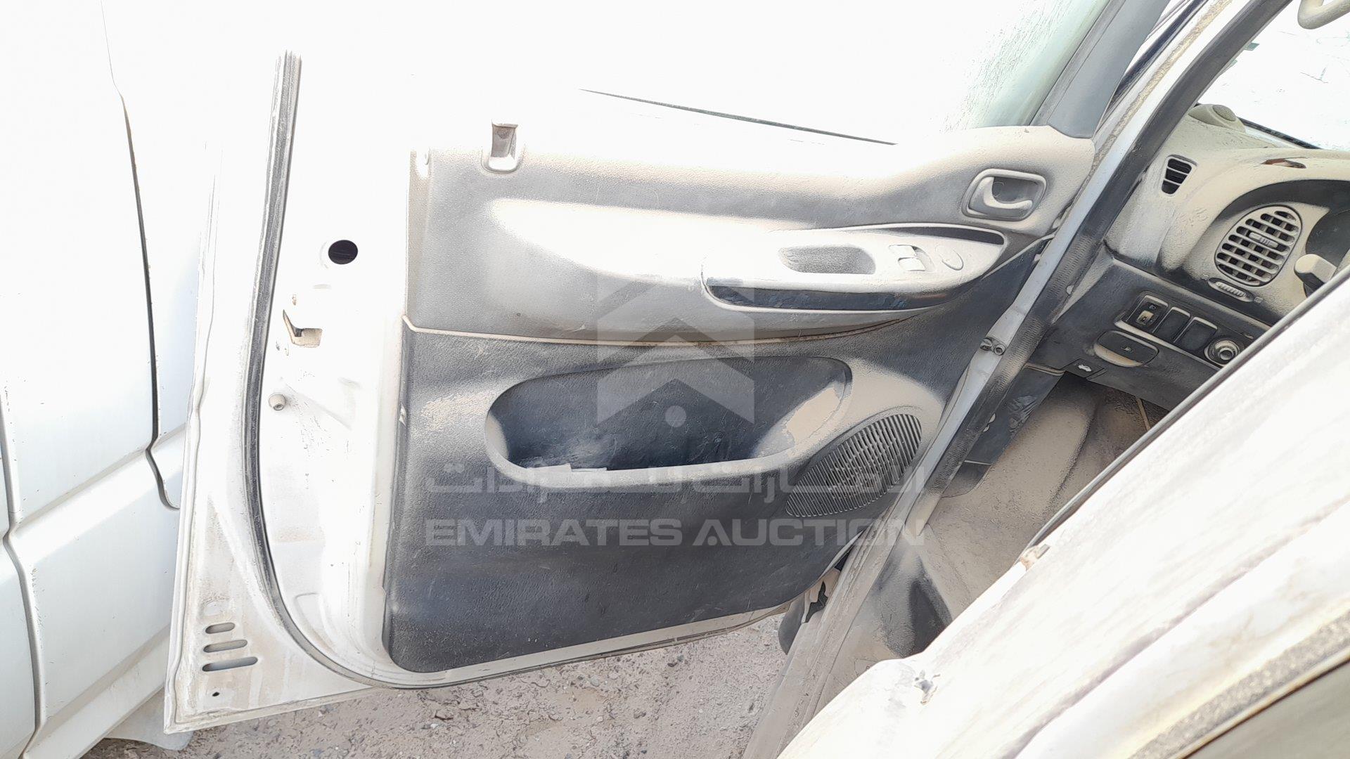 KMJWWH7W06U692581 - 2006 Hyundai H1 - #359616