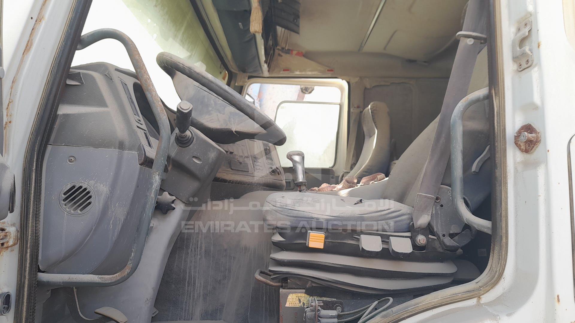 2014 SINO TRUCK HOWO 7 VIN: LZZ5BLSF2DN835383