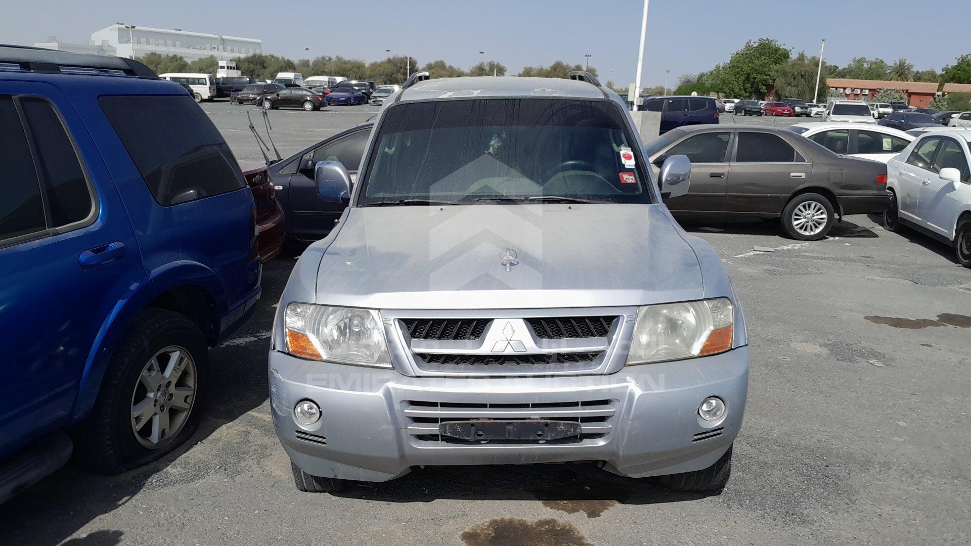 JMYMRV63W4J707384 - 2004 Mitsubishi Pajero - #undefined