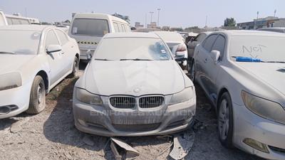 BMW 320I - Scrap no document - #663157