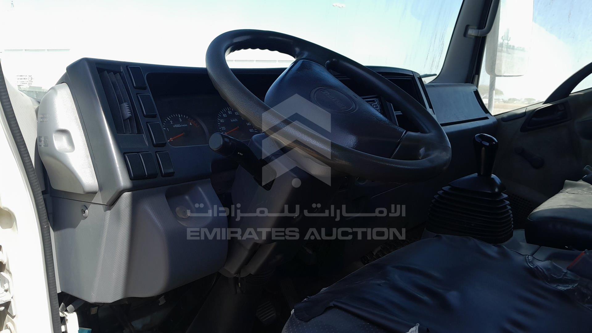2014 ISUZU REWARD NP VIN: JAMKP34H3E7P03591