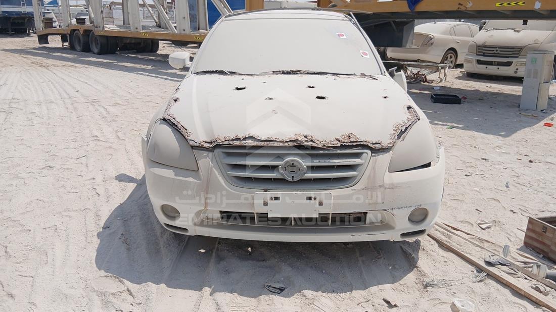 2005 Nissan Altima — Full Front View — Photo 1