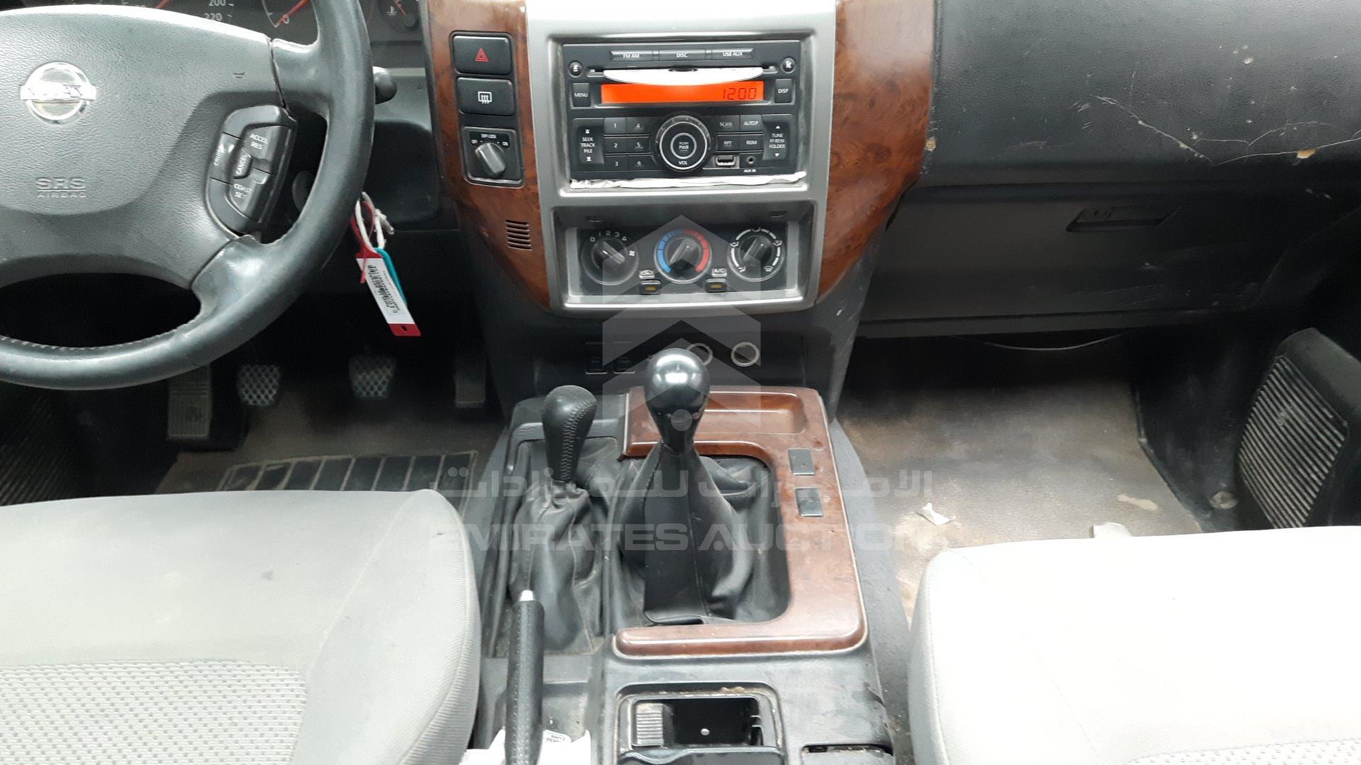 2010 NISSAN PATROL VIN: JN8FY15Y8AX581123