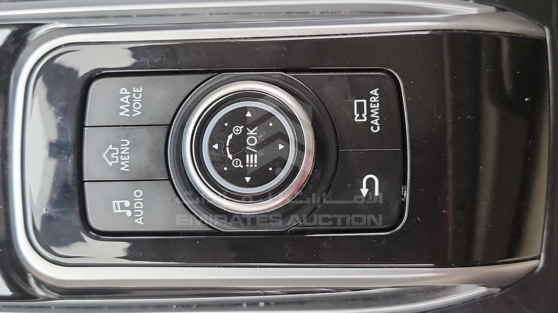 2011 Nissan Patrol — Entertainment Systems & Camera Monitor & Navigation — Photo 20