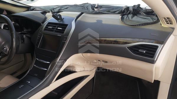 Lincoln MKZ 2015 3LN6L2G98FR624828 Image 21