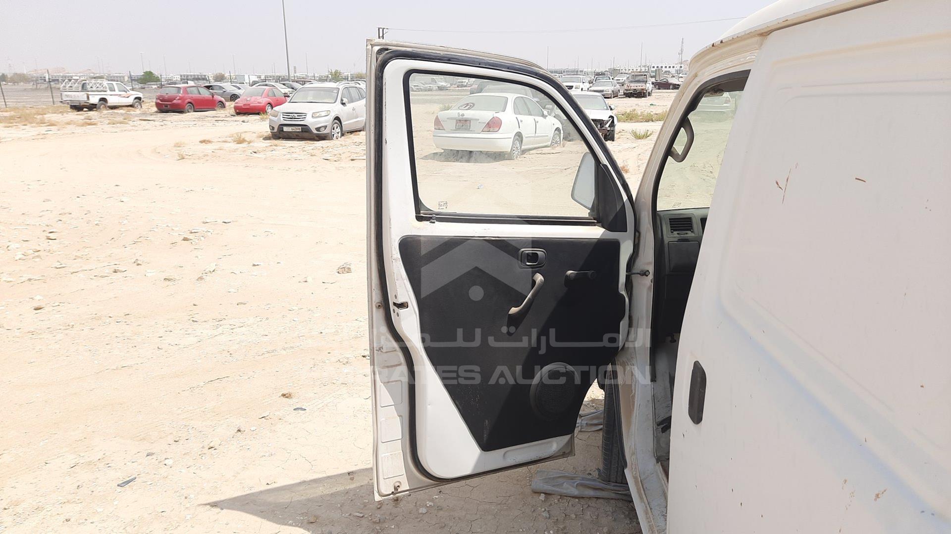 2013 DAIHATSU GRAN MAX VIN: MHKBC31E3DK210782