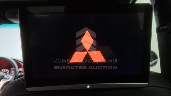 Mitsubishi Montero 2019 MMEMC71X8KH014730 Image 8