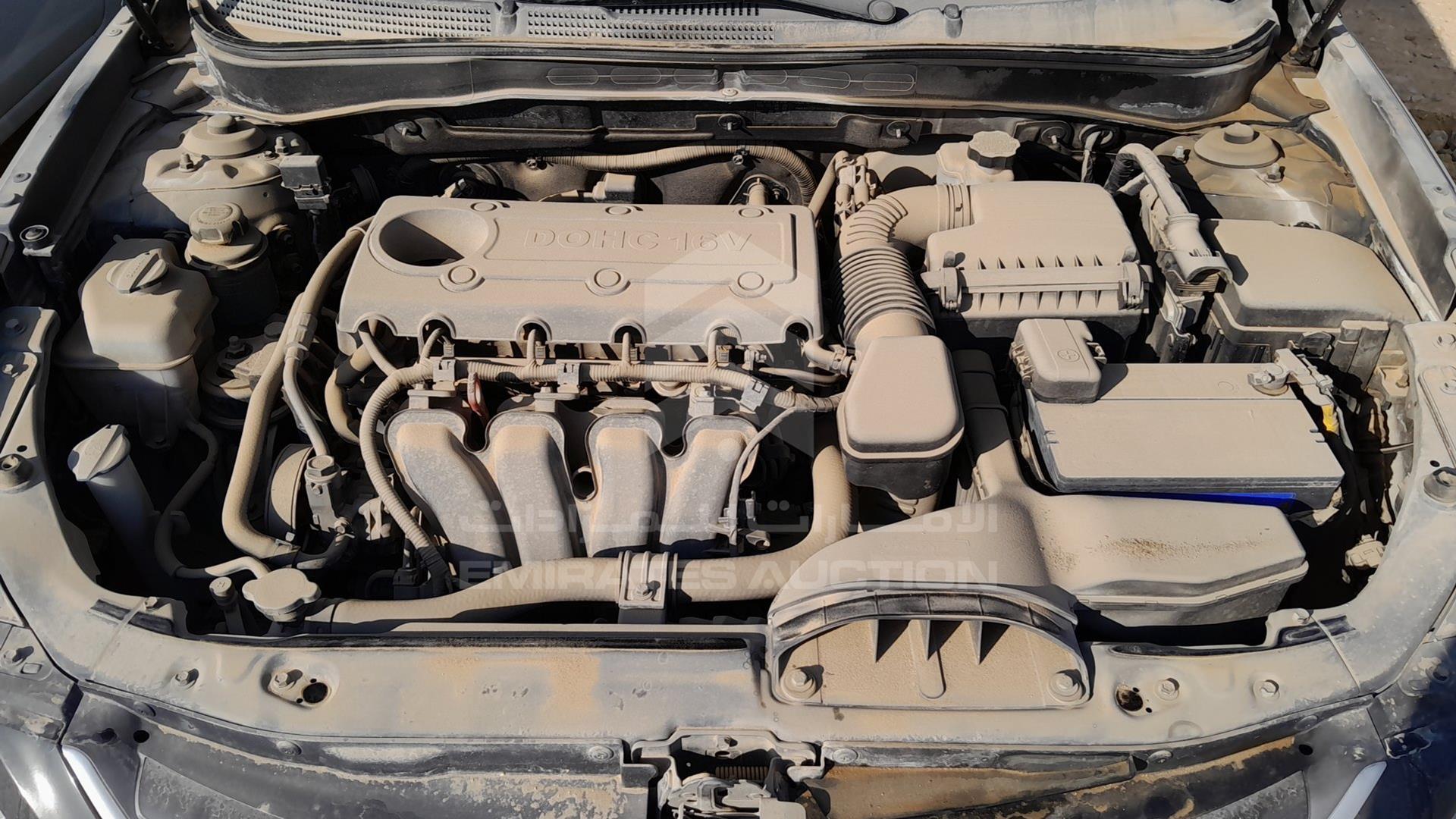 2015 HYUNDAI SONATA VIN: KMHEB41C2FA641276