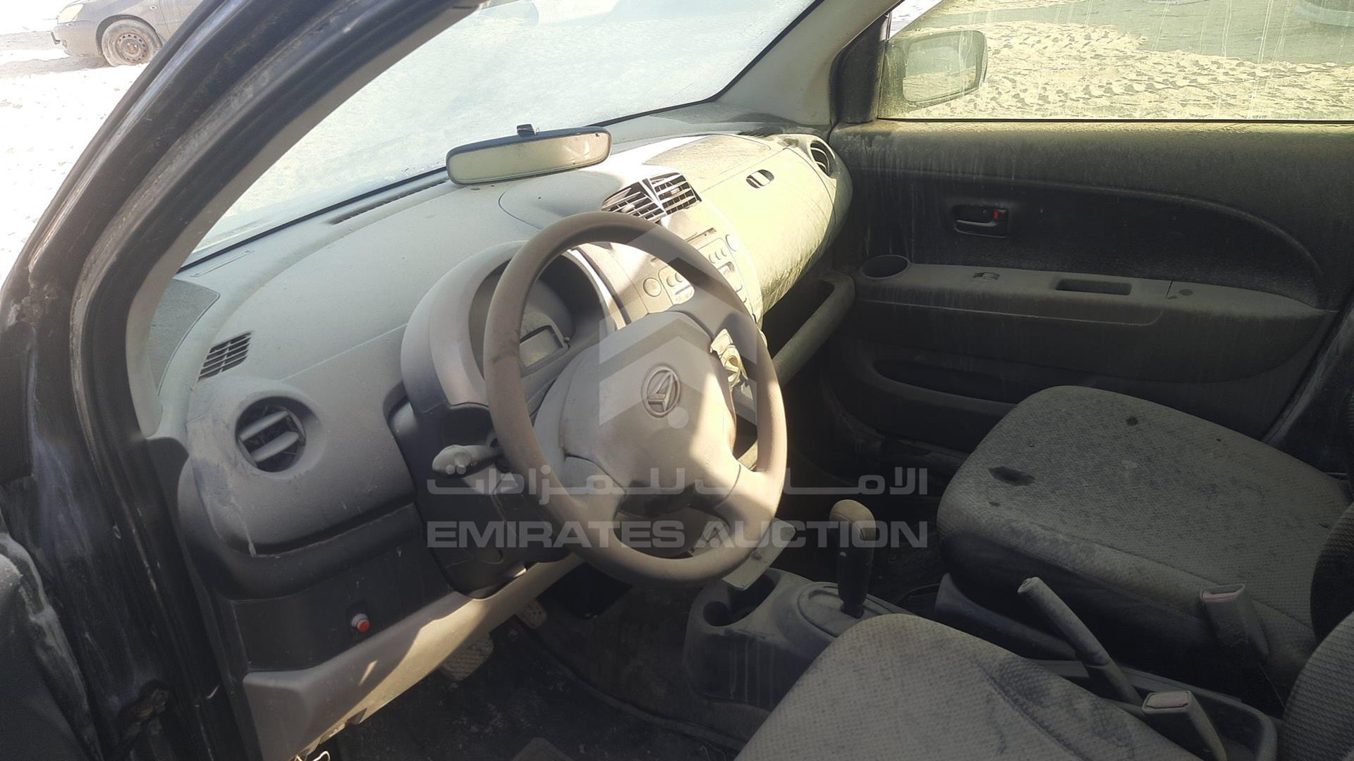 2007 DAIHATSU SIRION VIN: JD1GM301171044834