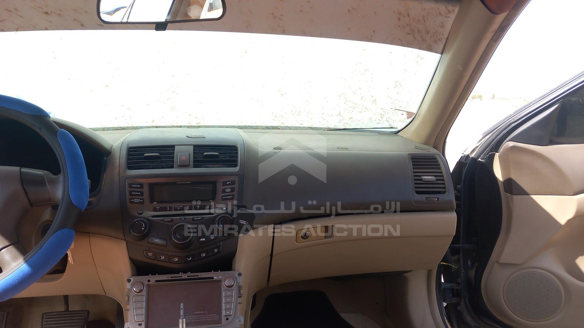 2004 HONDA ACCORD VIN: JHMCM56534C409663