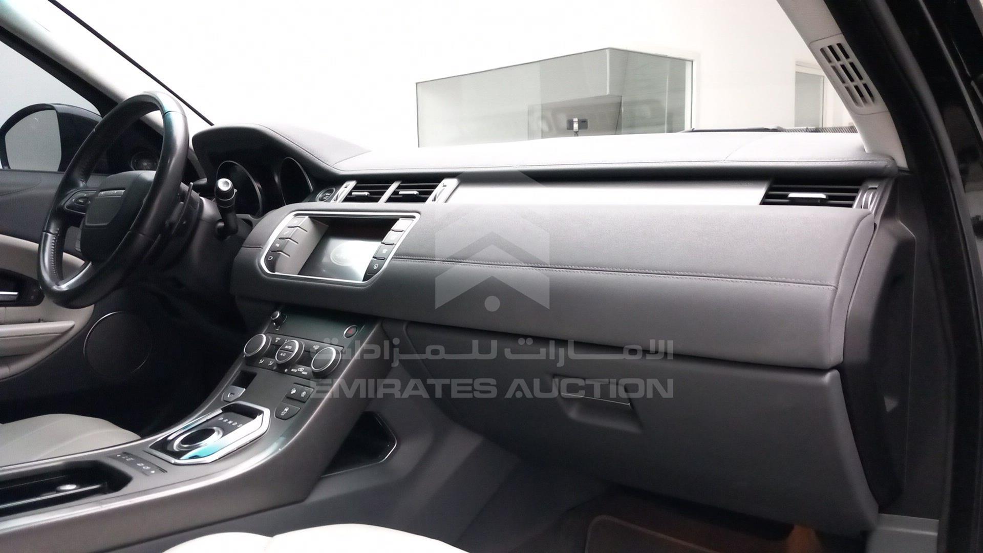 2019 RANGE ROVER EVOQUE VIN: SALVP2RXXKH343828