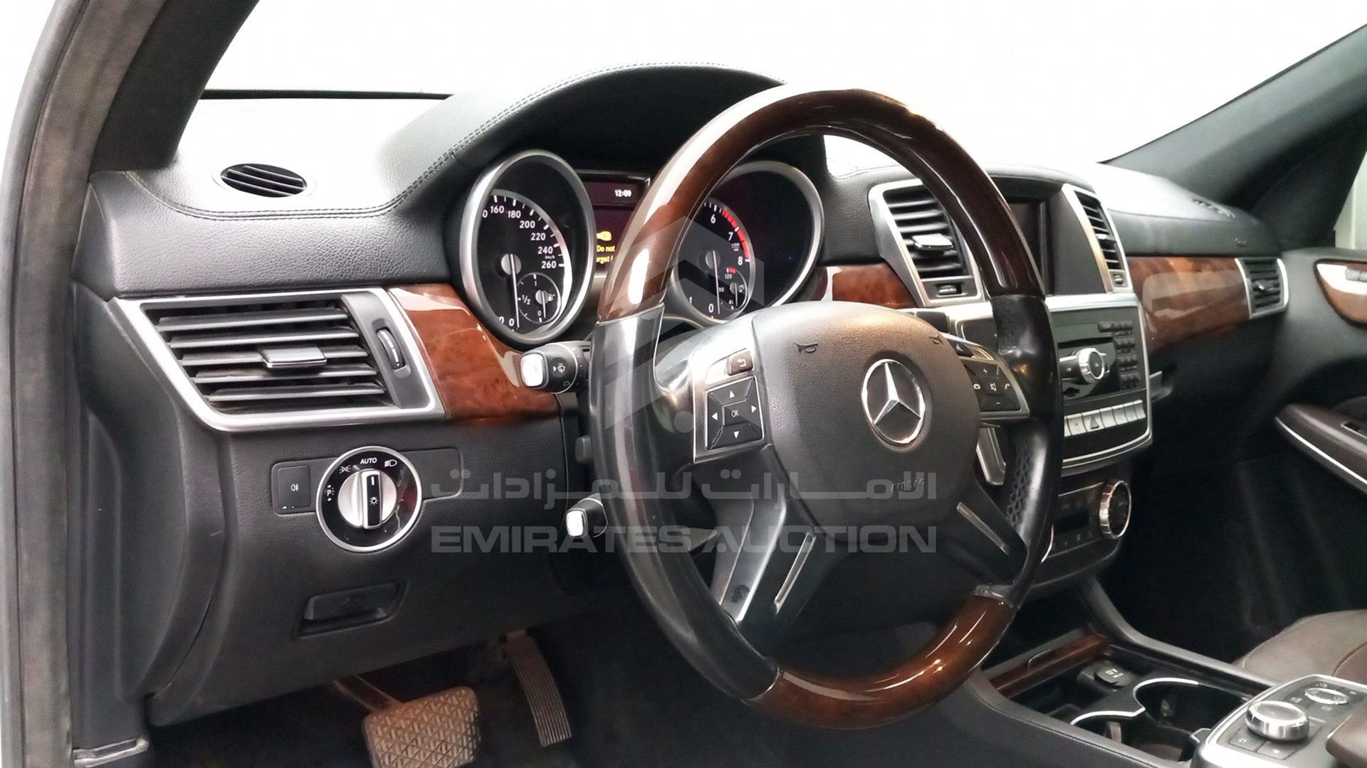 2016 MERCEDES GL 500 VIN: WDCDF7DE7GA645984