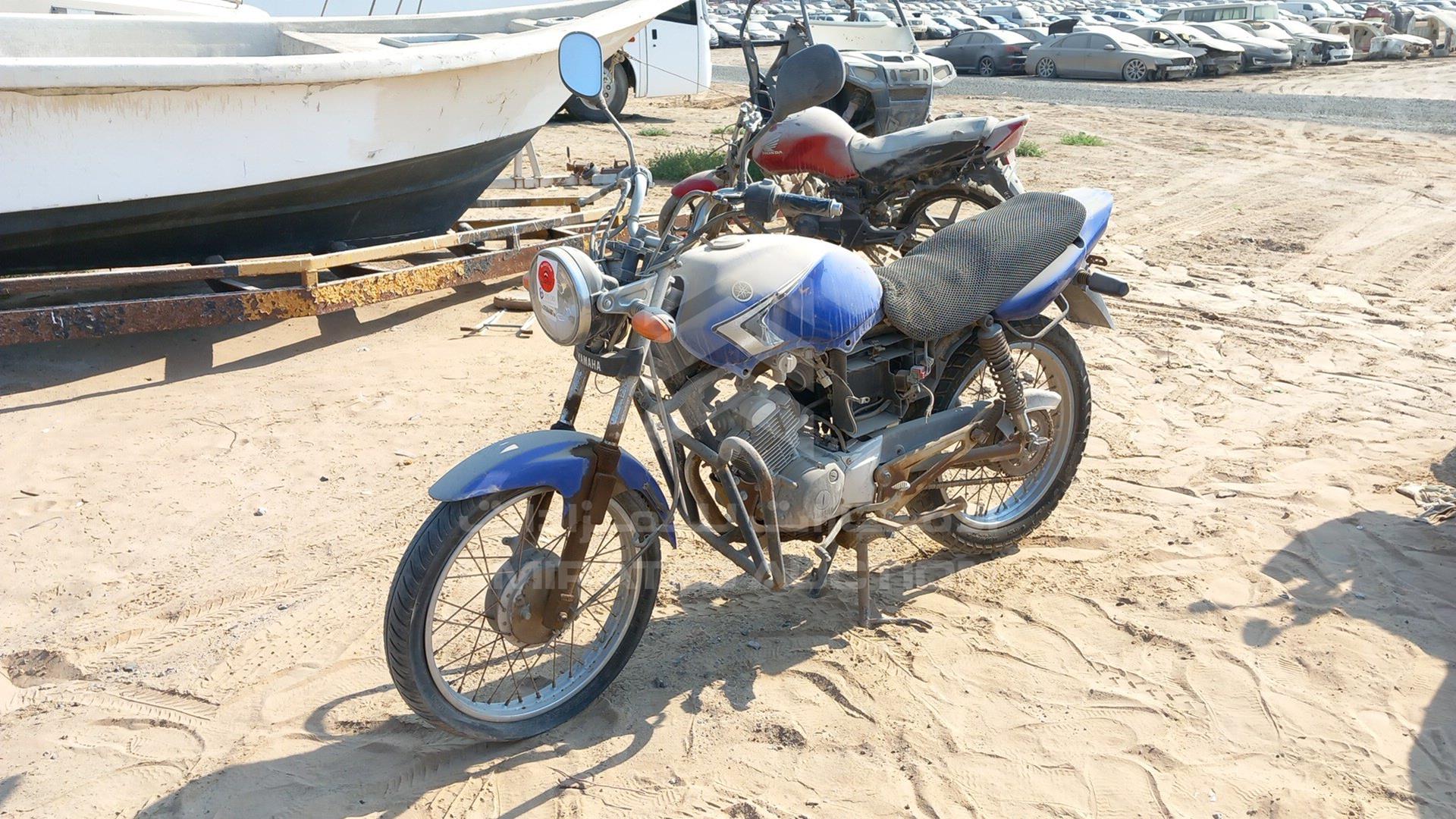 0 YAMAHA MOTORBIKE VIN: LBPKE129XD0126372