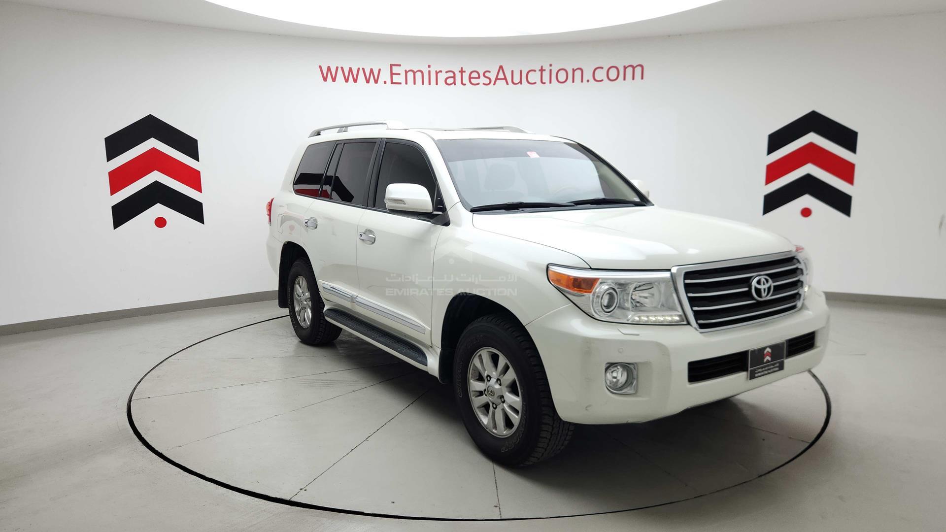 2014 TOYOTA LAND CRUISER VIN: JTMHX09J8E5047409