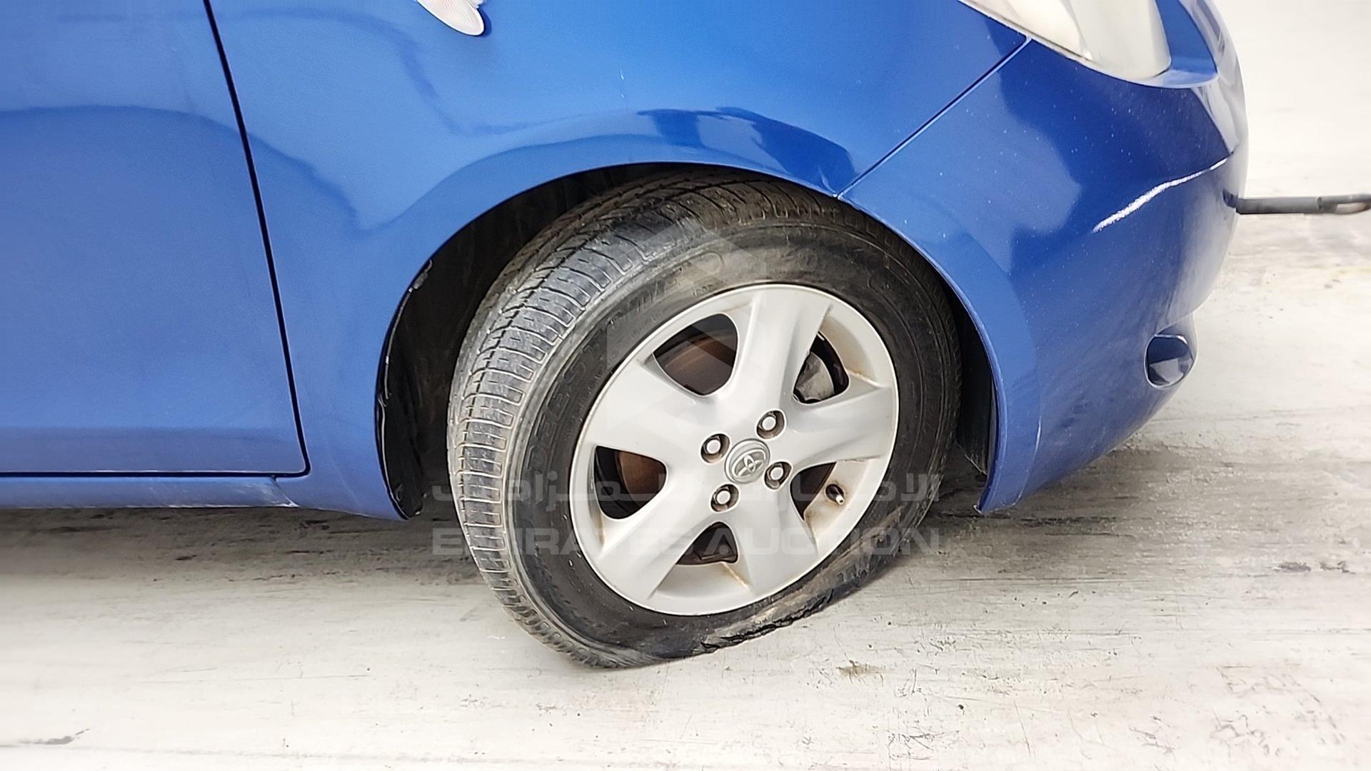 2007 TOYOTA YARIS VIN: JTDKW923175049028