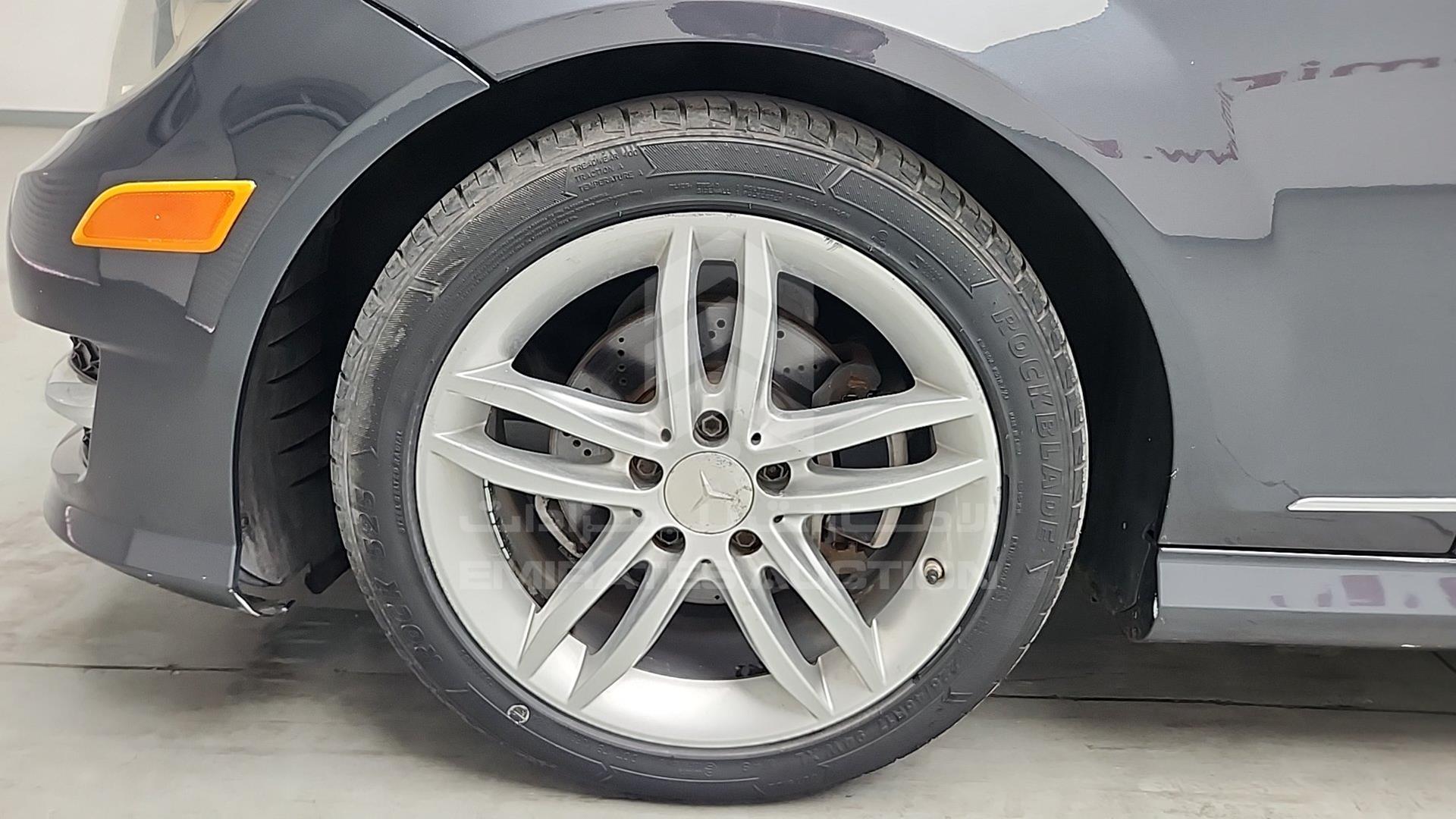 2014 MERCEDES C 250 VIN: WDDGF4HB7ER317471