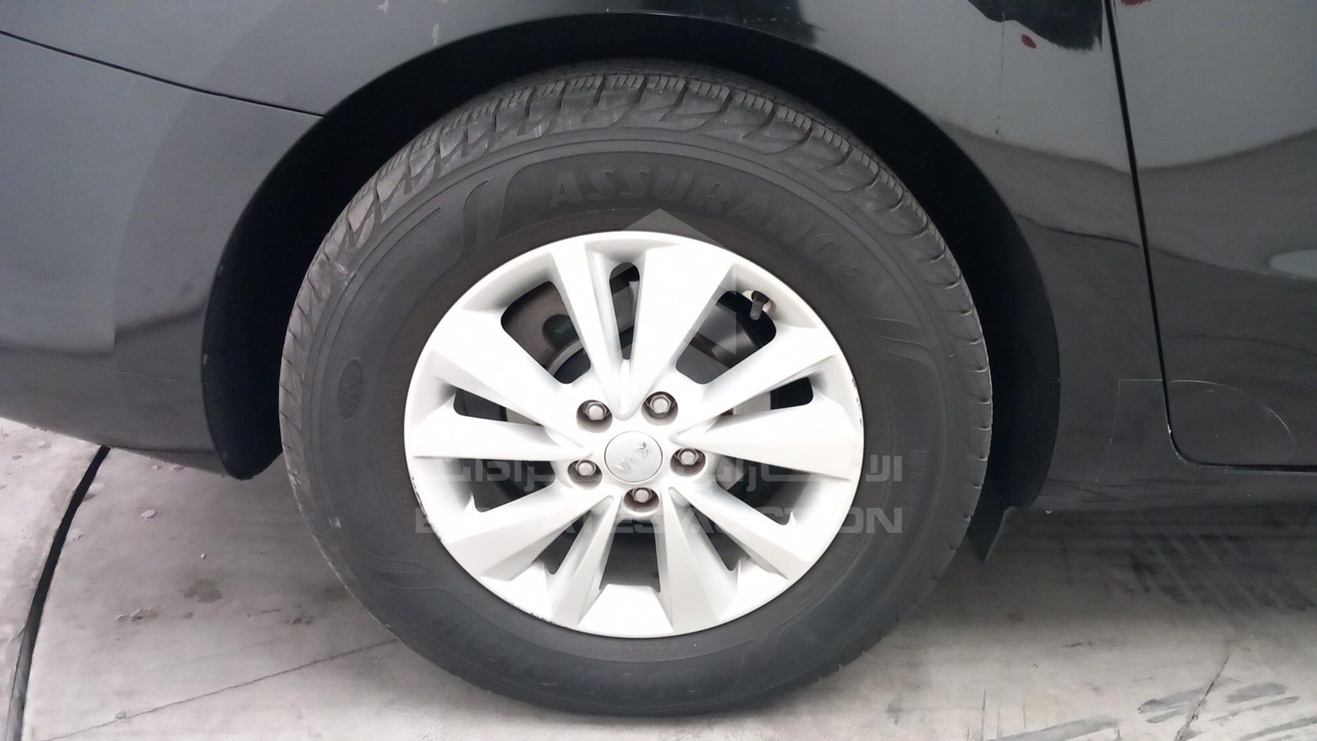 2017 KIA SEDONA VIN: KNDMB5C19H6248740
