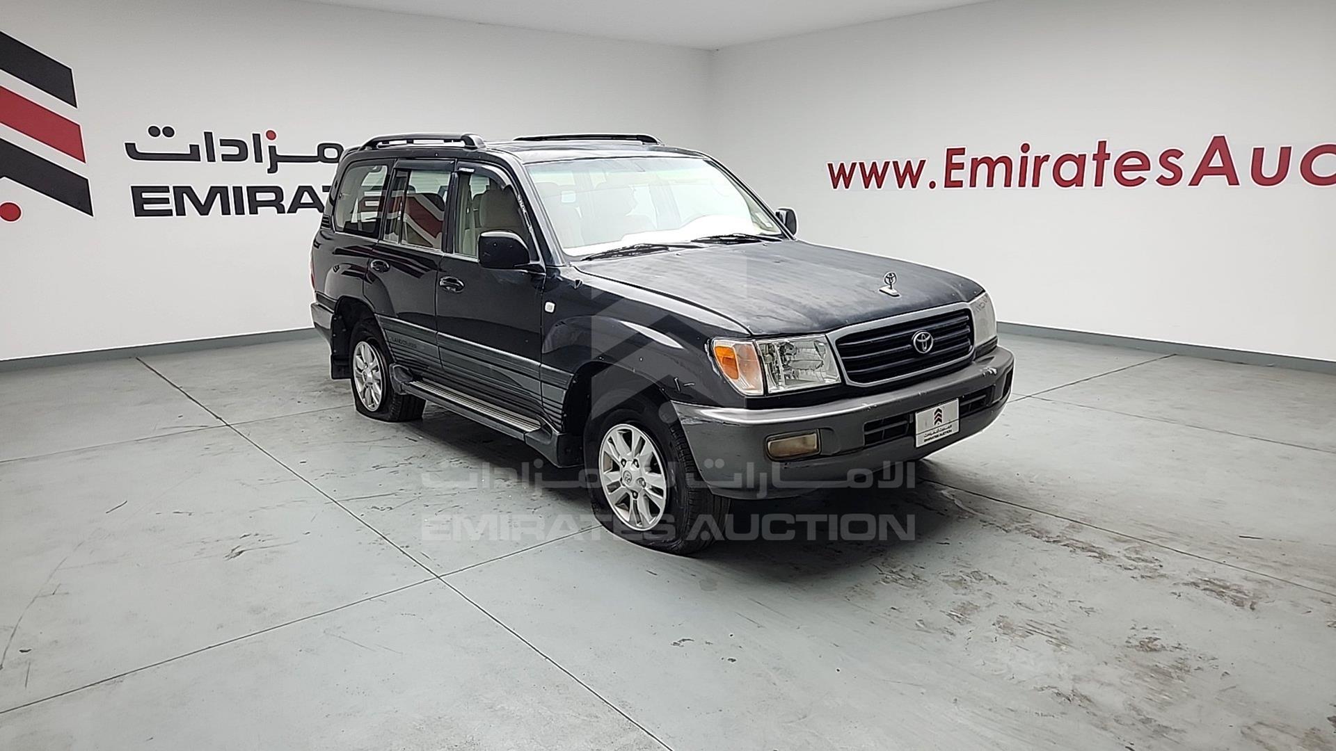 2001 TOYOTA LAND CRUISER VIN: JTEHT05J112007472