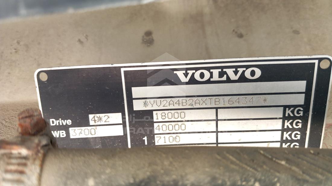 Volvo Truck Head for sale in UAE YV2A4B2AXTB164347 401985