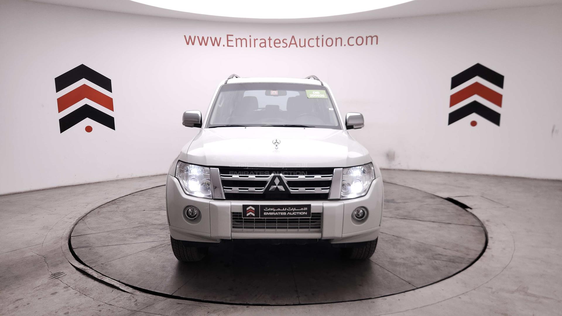 2014 MITSUBISHI PAJERO VIN: JMYLRV95WEJ703780