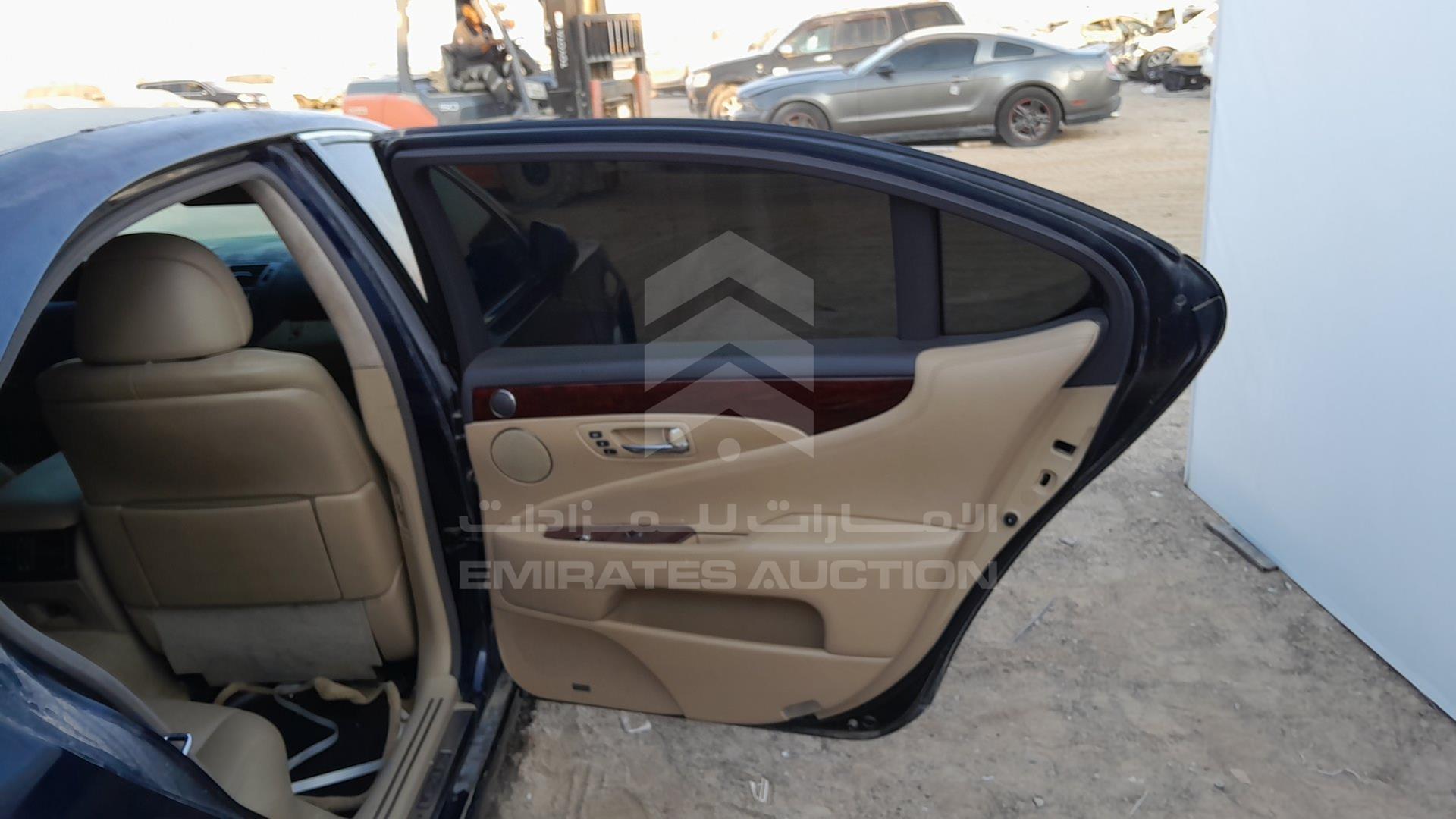 2008 LEXUS LS 460 L VIN: JTHGL46F385025805