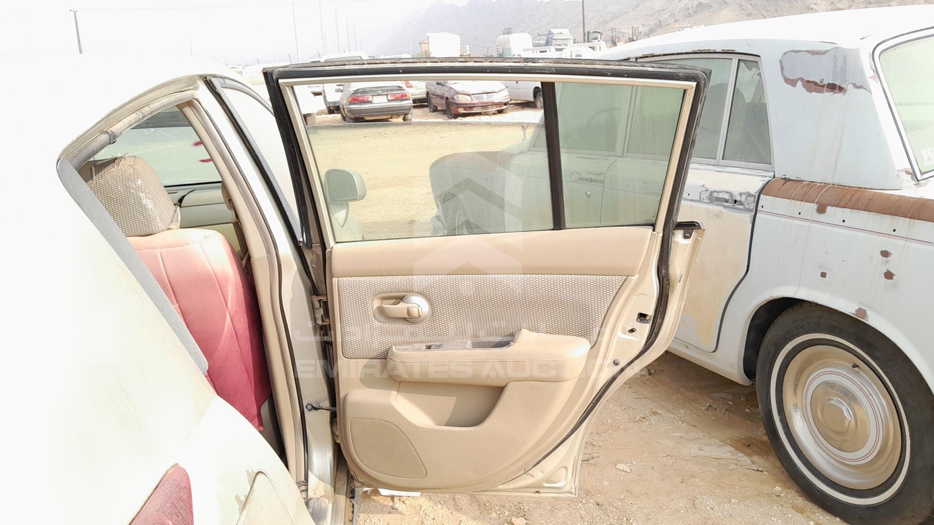 2006 NISSAN TIIDA VIN: JN1CC13C56T000599
