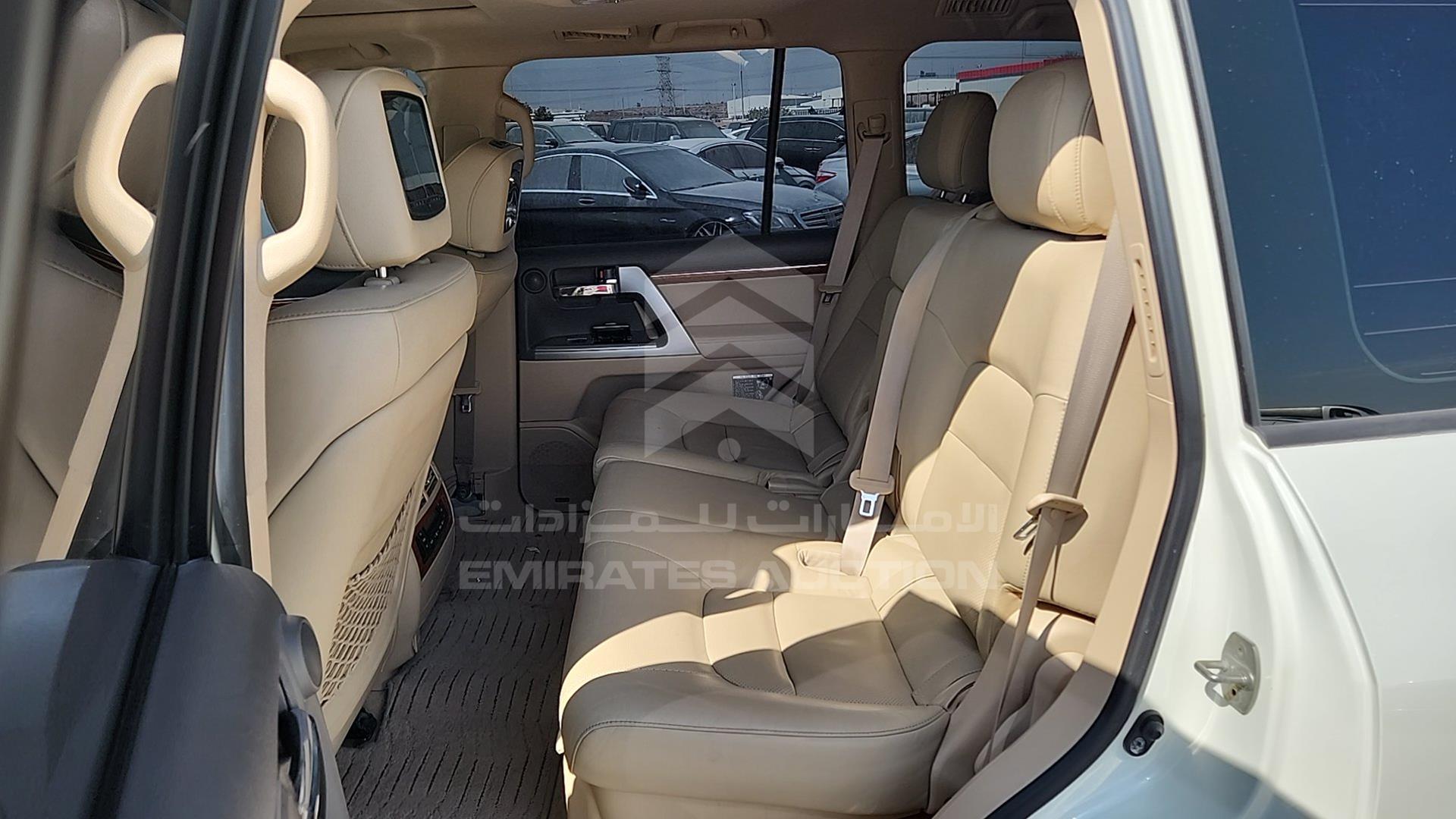 2013 TOYOTA LAND CRUISER VIN: JTMHY05J0D4015934