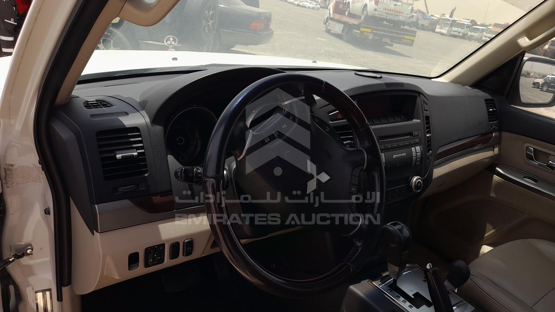 2013 MITSUBISHI PAJERO VIN: JMYLYV97WDJ704803