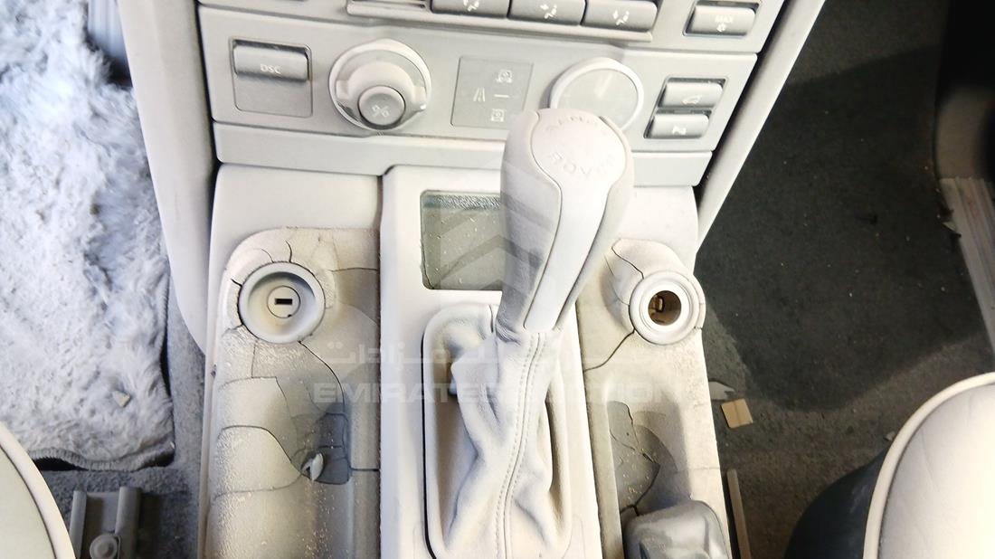 2004 Range Rover Vogue — Gear View — Photo 17