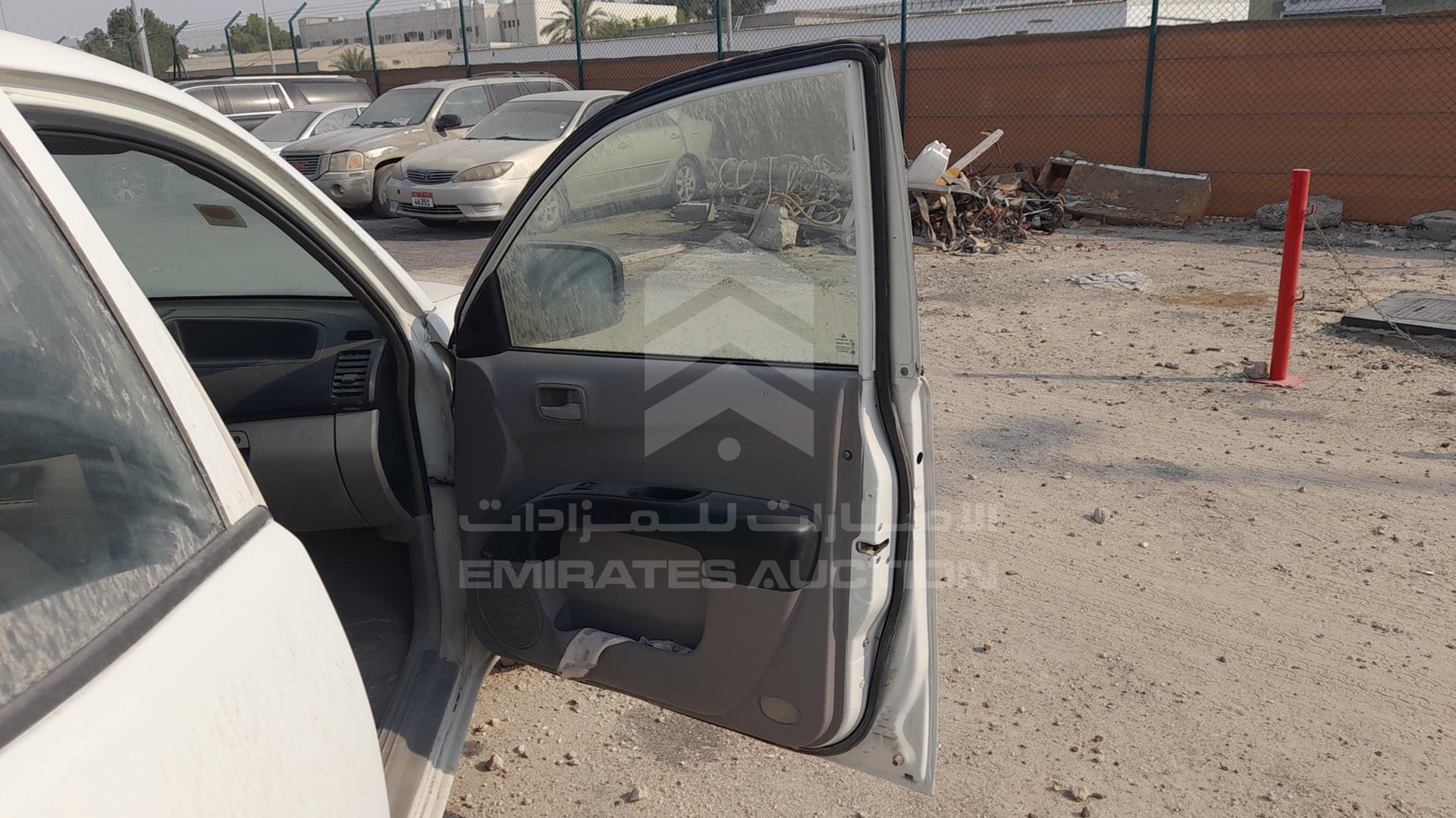 2007 MITSUBISHI L 200 VIN: MMBJNKA507D071000