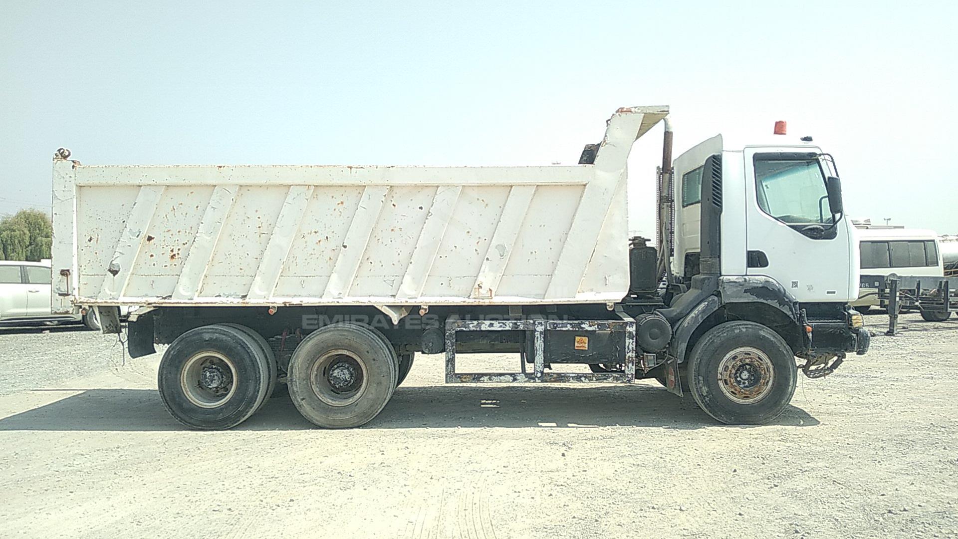 2004 RENAULT 350 VIN: VF633DVC04E103740