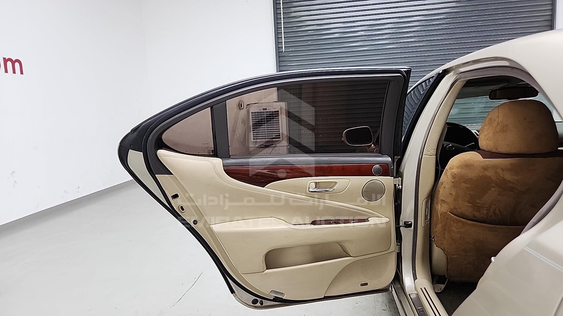 2012 LEXUS LS 460 VIN: JTHGL5EF0C5046045