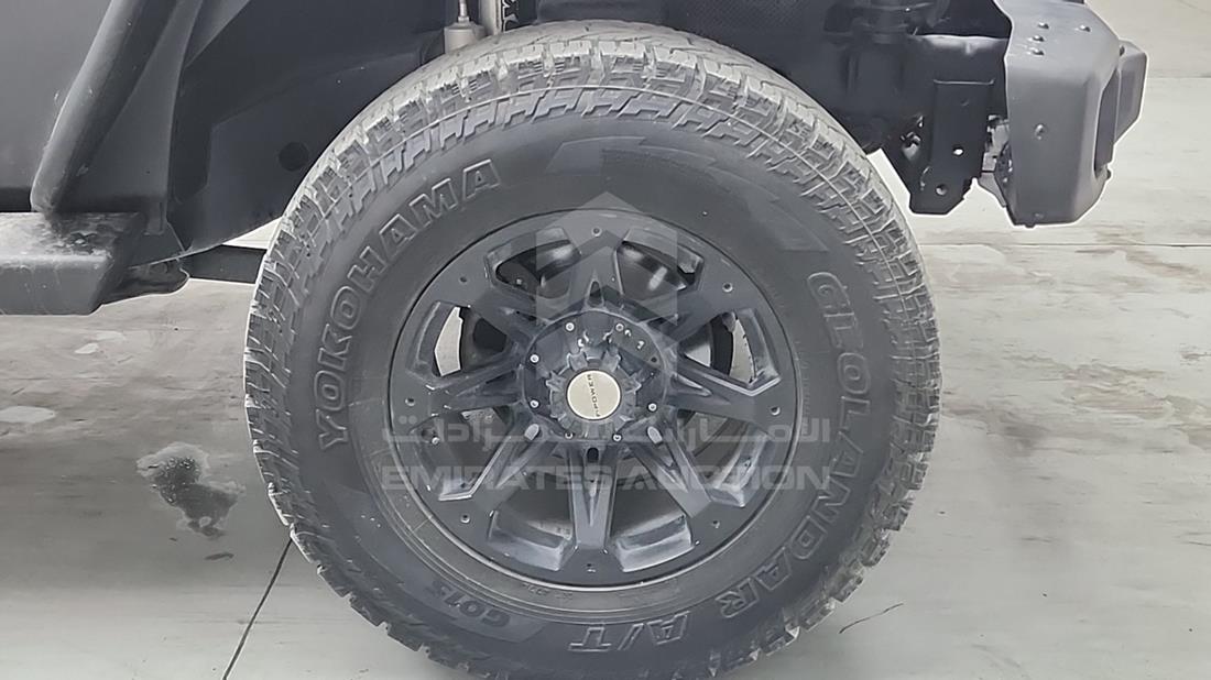 2014 Jeep Wrangler — Front Right Tyre — Photo 27