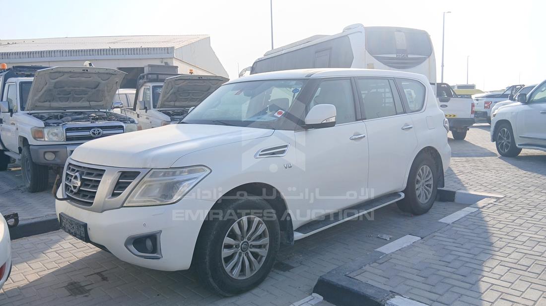 نيسان باترول 2019 — الزاوية الأمامية اليسرى — صورة 5