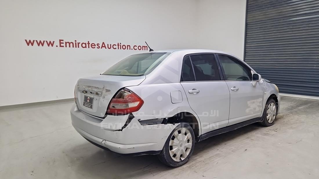 2007 Nissan Tiida — Rear Right Angle — Photo 14