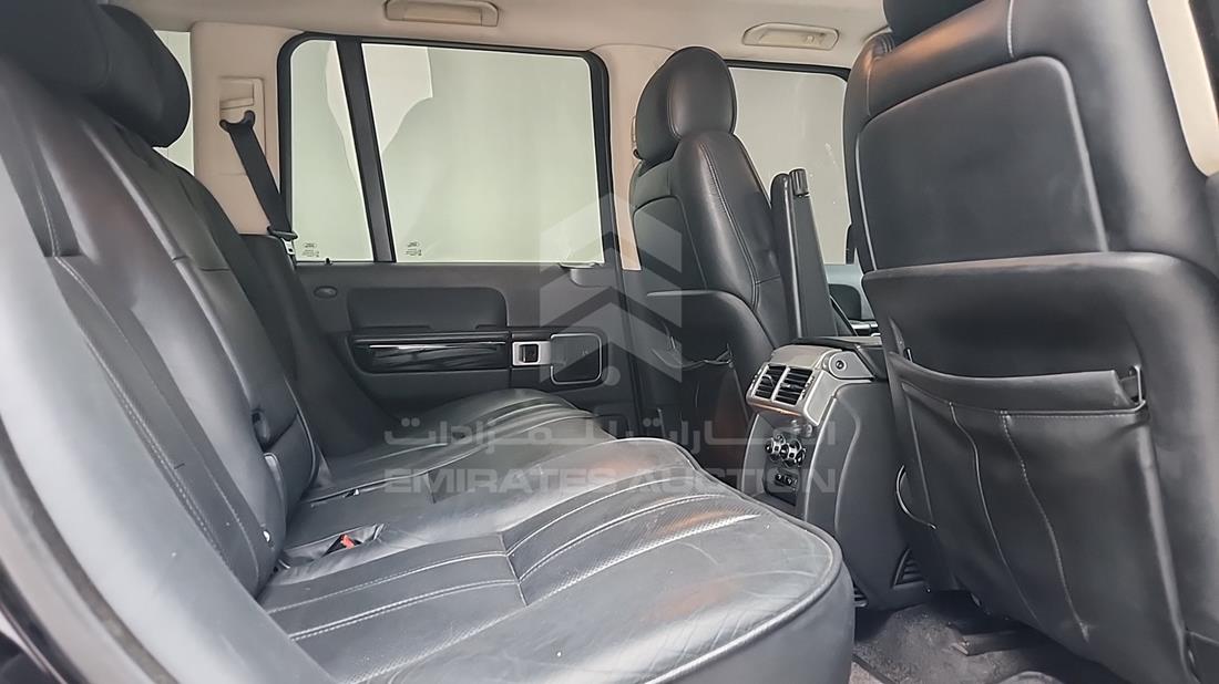 2008 Range Rover Vogue — Rear Right Passenger View — Photo 28