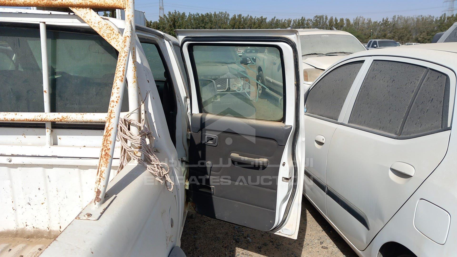 2001 NISSAN PICKUP VIN: JN6DD23Y51A700382
