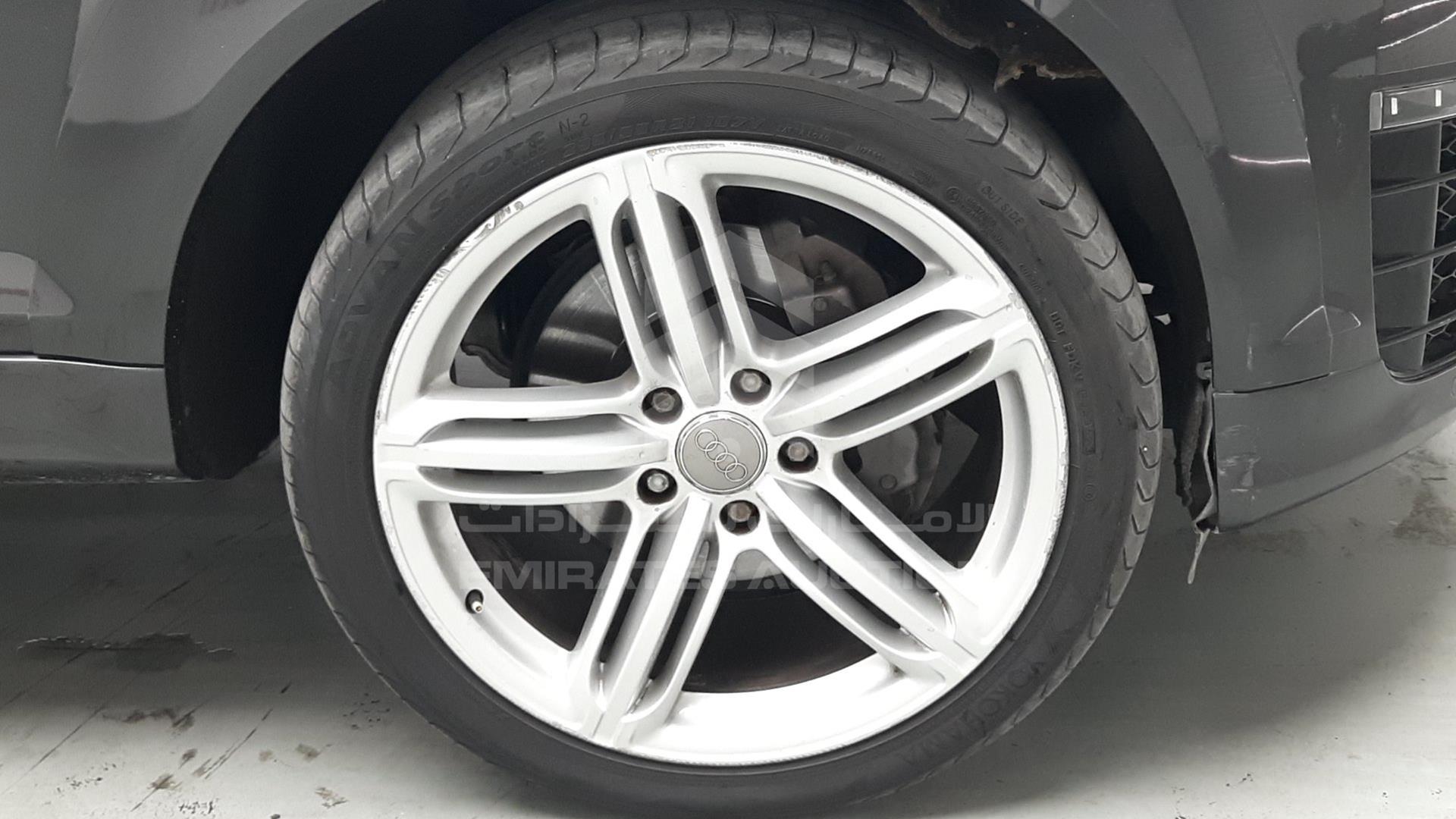 2015 AUDI Q7 VIN: WA1AGDFE1FD000370