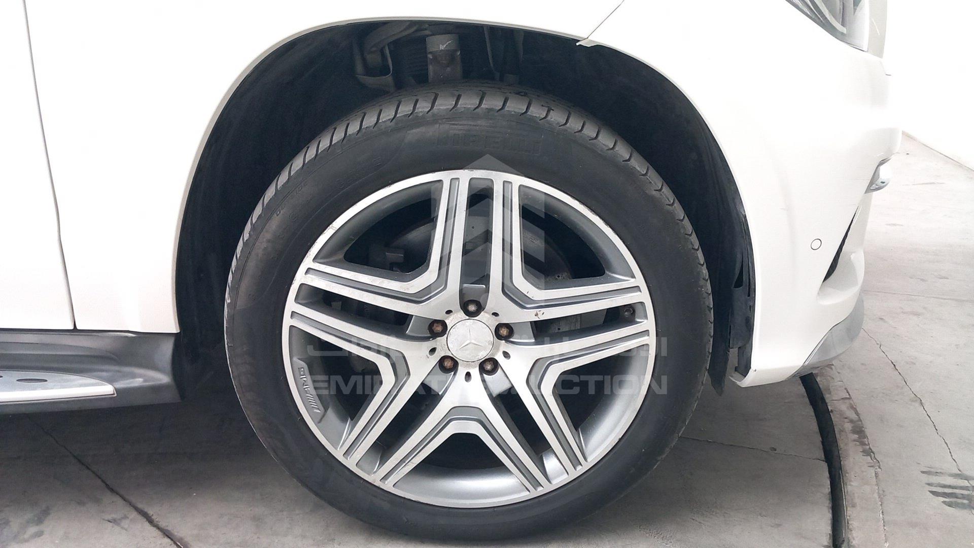 2015 MERCEDES GL 500 VIN: WDCDF7DE4FA480040