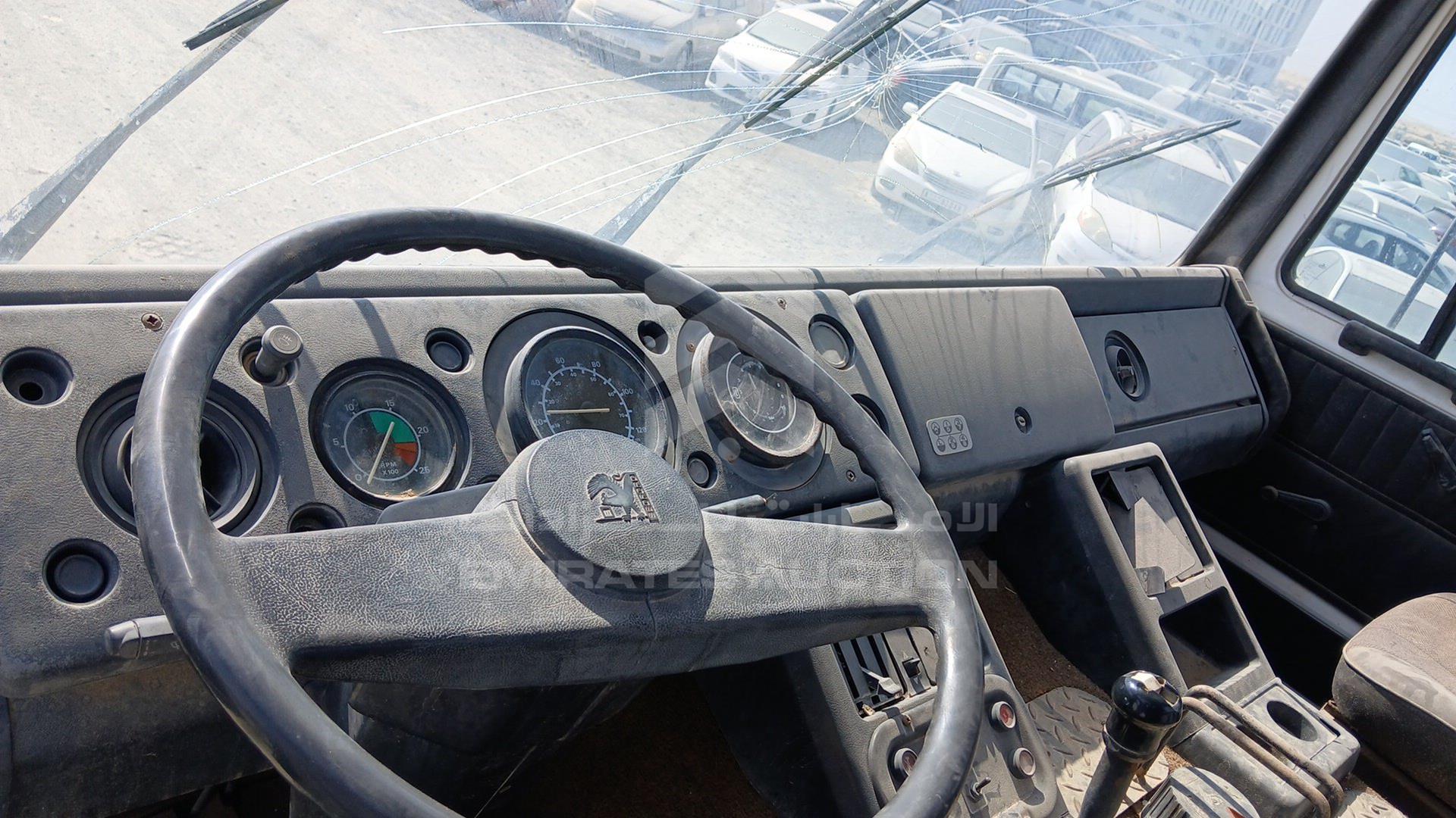 1986 BEDFORD --- VIN: KTX3LFGT103580