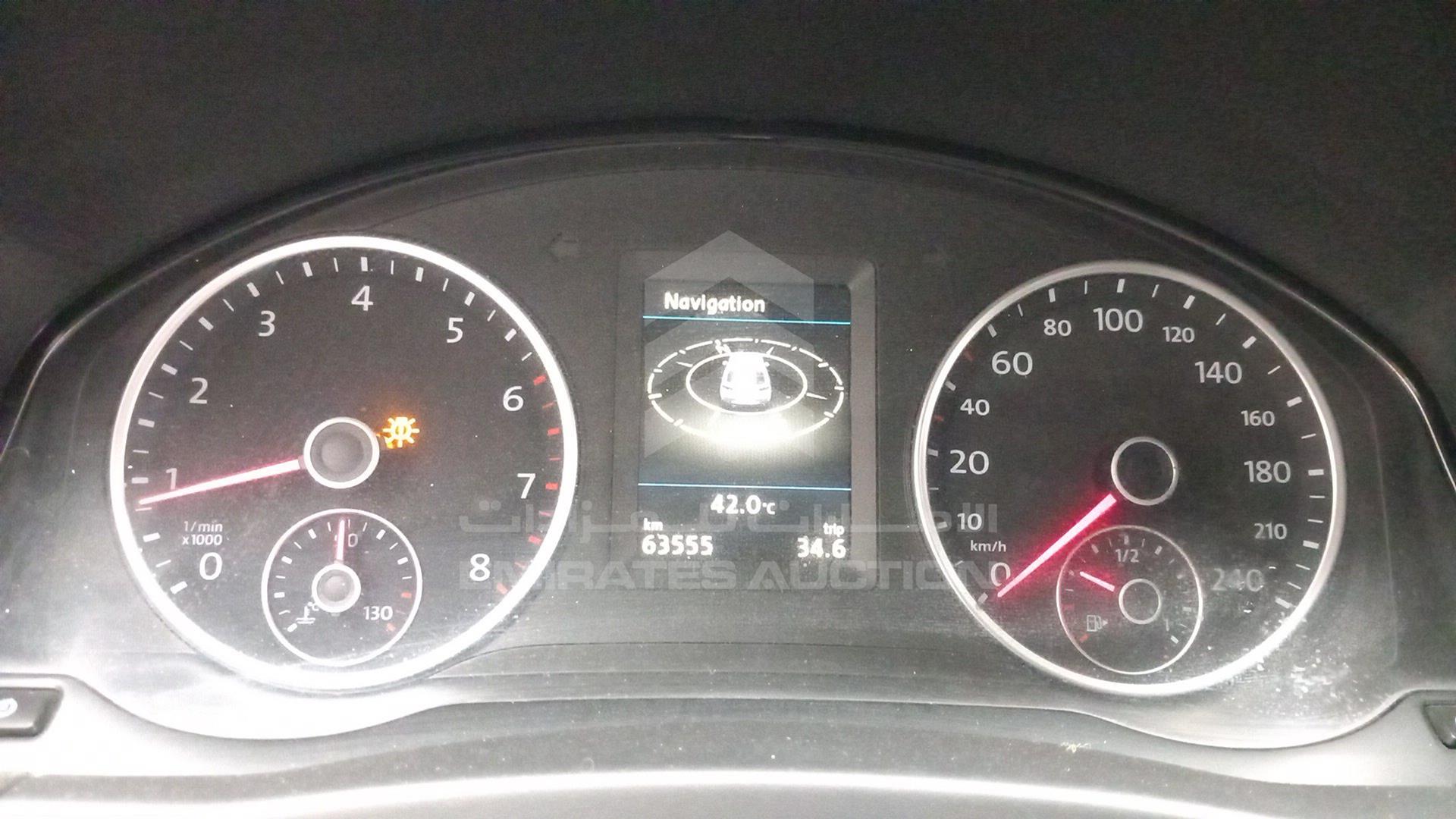 2016 VOLKSWAGEN TIGUAN VIN: WVGDE2AX1GW544858