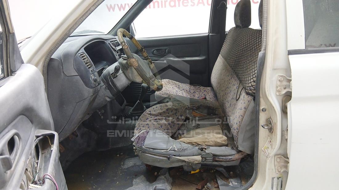 2003 Mitsubishi L 200 — Front Left Driver Seat View — Photo 14