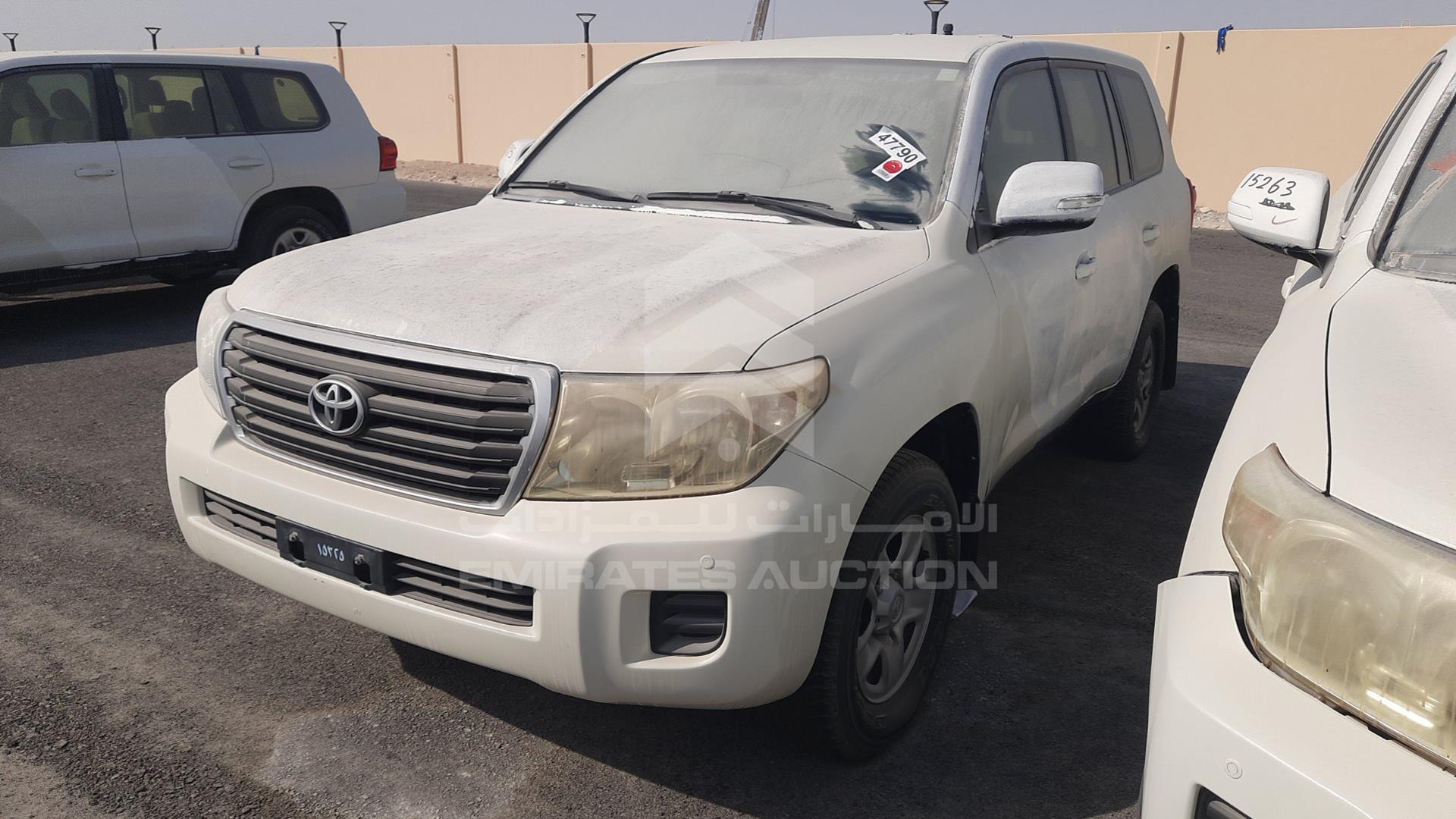 2013 TOYOTA LAND CRUISER VIN: JTMDU09J9D5064936